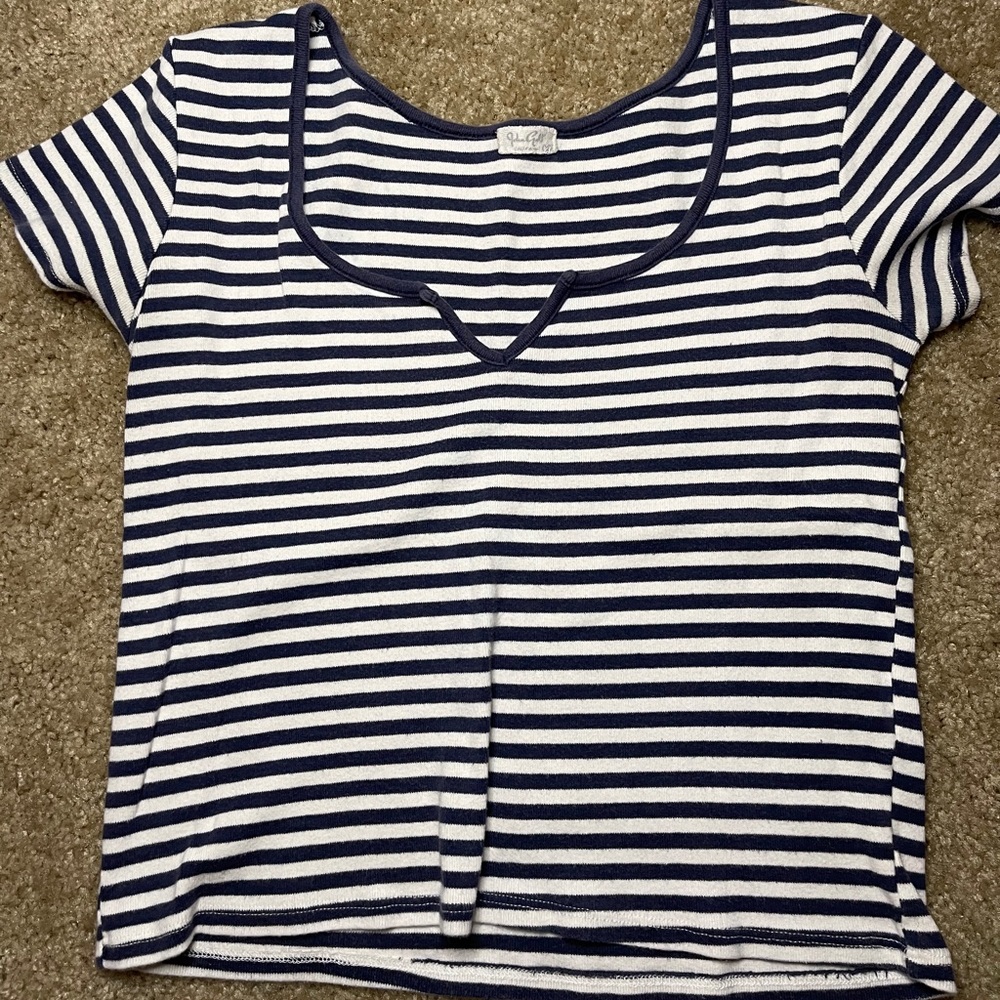 Brandy Melville crop top